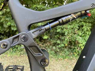 Rear suspension lever arms