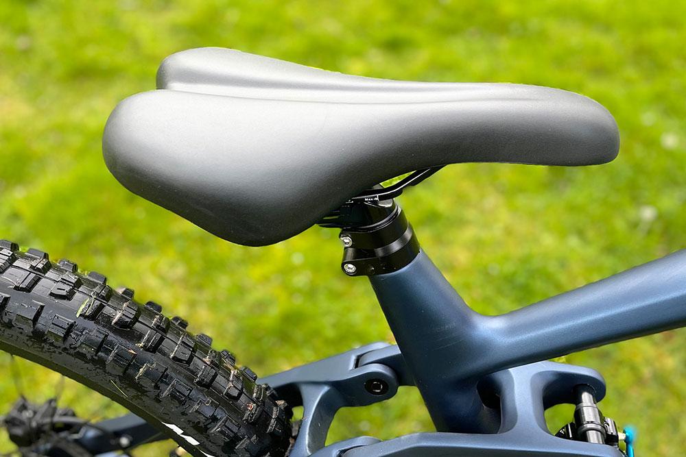 Bicycle saddle